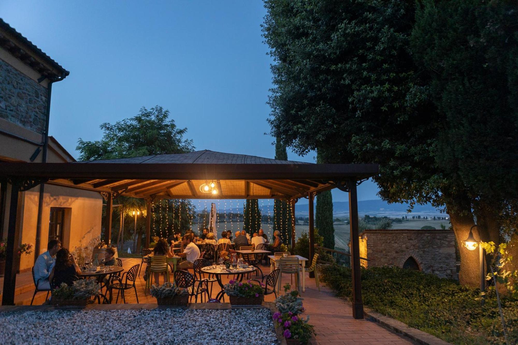 Agriturismo Cappellese Castelnuovo della Misericordia 外观 照片